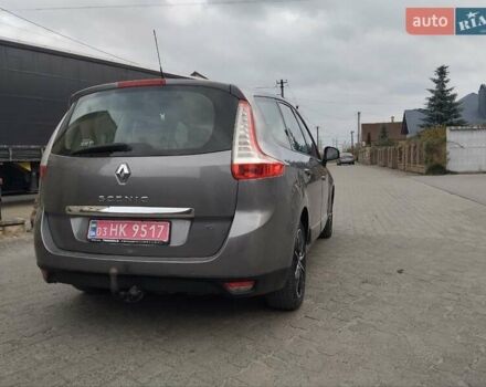 Серый Рено Гранд Сценик, объемом двигателя 1.5 л и пробегом 219 тыс. км за 10400 $, фото 1 на Automoto.ua