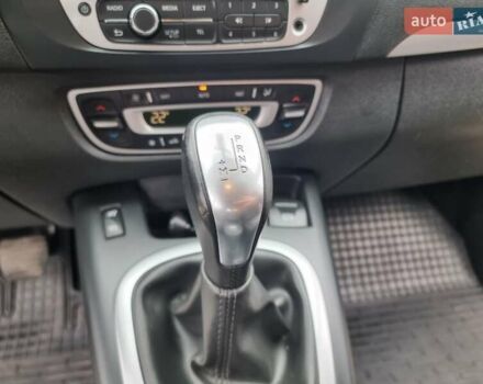 Сірий Рено Гранд Сценік, об'ємом двигуна 1.46 л та пробігом 217 тис. км за 8500 $, фото 24 на Automoto.ua