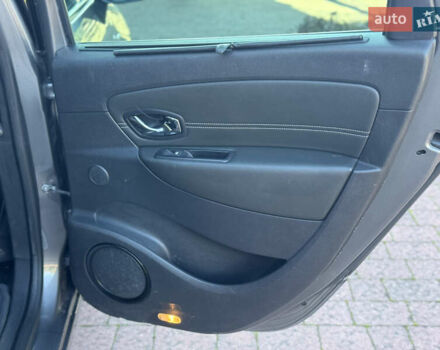 Рено Гранд Сценик 2013 в Стрые на Automoto.ua Серый Рено Гранд Сценик, объемом двигателя 1.6 л и пробегом 229 тыс. км за 9750 $, фото 64 на Automoto.ua