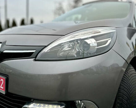 Сірий Рено Гранд Сценік, об'ємом двигуна 1.5 л та пробігом 225 тис. км за 10899 $, фото 15 на Automoto.ua