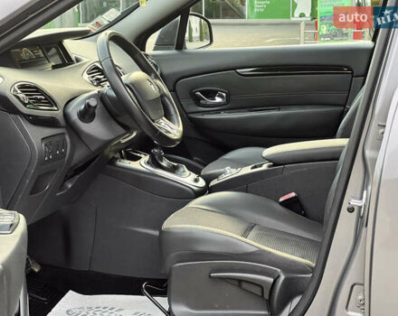 Сірий Рено Гранд Сценік, об'ємом двигуна 1.5 л та пробігом 210 тис. км за 10000 $, фото 55 на Automoto.ua