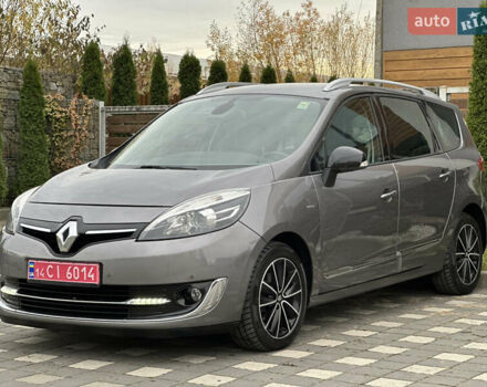 Серый Рено Гранд Сценик, объемом двигателя 1.6 л и пробегом 229 тыс. км за 10650 $, фото 45 на Automoto.ua