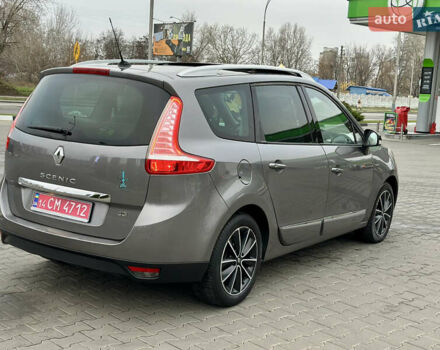 Сірий Рено Гранд Сценік, об'ємом двигуна 1.5 л та пробігом 225 тис. км за 10899 $, фото 23 на Automoto.ua