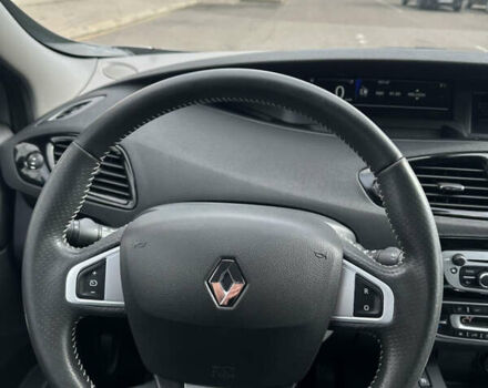 Серый Рено Гранд Сценик, объемом двигателя 1.6 л и пробегом 222 тыс. км за 8900 $, фото 19 на Automoto.ua