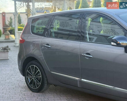 Рено Гранд Сценик 2013 в Стрые на Automoto.ua Серый Рено Гранд Сценик, объемом двигателя 1.6 л и пробегом 229 тыс. км за 9750 $, фото 26 на Automoto.ua