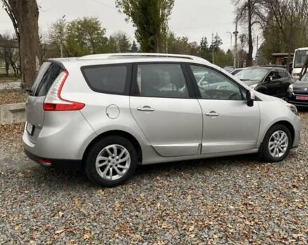 Серый Рено Гранд Сценик, объемом двигателя 1.5 л и пробегом 207 тыс. км за 9300 $, фото 6 на Automoto.ua