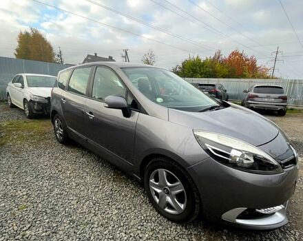 Сірий Рено Гранд Сценік, об'ємом двигуна 1.6 л та пробігом 251 тис. км за 9200 $, фото 2 на Automoto.ua