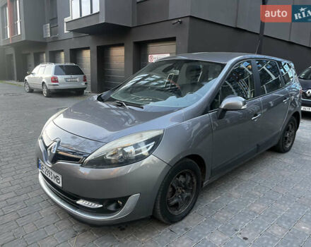Серый Рено Гранд Сценик, объемом двигателя 1.5 л и пробегом 220 тыс. км за 8500 $, фото 19 на Automoto.ua