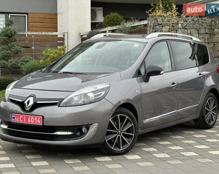 Серый Рено Гранд Сценик, объемом двигателя 1.6 л и пробегом 229 тыс. км за 10650 $, фото 6 на Automoto.ua