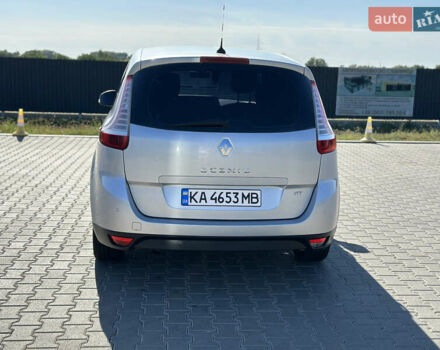 Серый Рено Гранд Сценик, объемом двигателя 1.46 л и пробегом 250 тыс. км за 8000 $, фото 9 на Automoto.ua