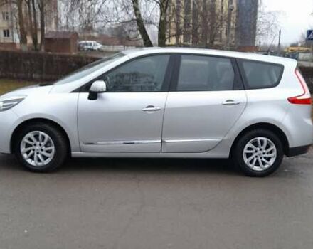 Серый Рено Гранд Сценик, объемом двигателя 1.46 л и пробегом 223 тыс. км за 11199 $, фото 10 на Automoto.ua