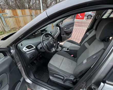 Сірий Рено Гранд Сценік, об'ємом двигуна 1.6 л та пробігом 251 тис. км за 9300 $, фото 40 на Automoto.ua