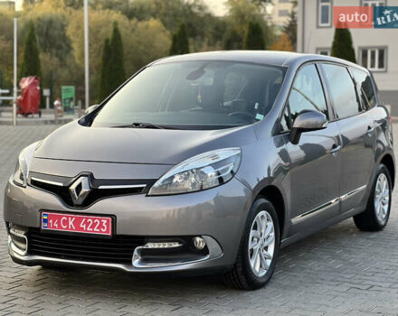 Сірий Рено Гранд Сценік, об'ємом двигуна 1.5 л та пробігом 210 тис. км за 10000 $, фото 20 на Automoto.ua