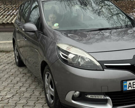 Сірий Рено Гранд Сценік, об'ємом двигуна 1.6 л та пробігом 251 тис. км за 9300 $, фото 1 на Automoto.ua
