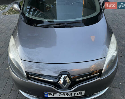 Серый Рено Гранд Сценик, объемом двигателя 1.5 л и пробегом 220 тыс. км за 8500 $, фото 4 на Automoto.ua