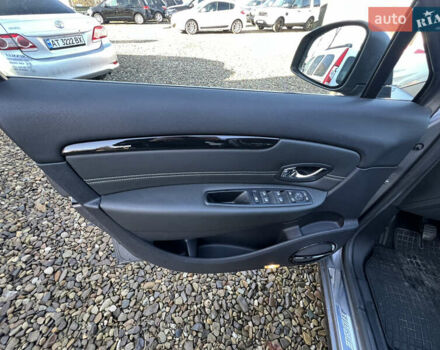 Серый Рено Гранд Сценик, объемом двигателя 1.6 л и пробегом 220 тыс. км за 9299 $, фото 15 на Automoto.ua