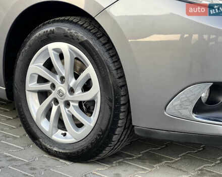 Сірий Рено Гранд Сценік, об'ємом двигуна 1.5 л та пробігом 210 тис. км за 10000 $, фото 39 на Automoto.ua