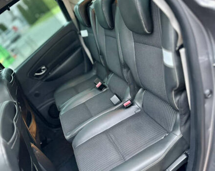 Сірий Рено Гранд Сценік, об'ємом двигуна 1.5 л та пробігом 225 тис. км за 10899 $, фото 50 на Automoto.ua