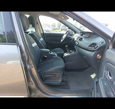 Рено Гранд Сценик 2013 в Стрые на Automoto.ua Серый Рено Гранд Сценик, объемом двигателя 1.6 л и пробегом 229 тыс. км за 9750 $, фото 90 на Automoto.ua