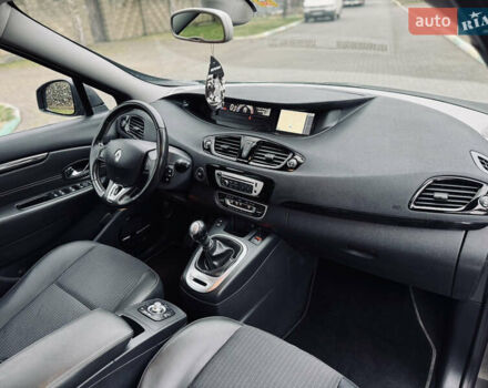 Сірий Рено Гранд Сценік, об'ємом двигуна 1.6 л та пробігом 280 тис. км за 9400 $, фото 23 на Automoto.ua