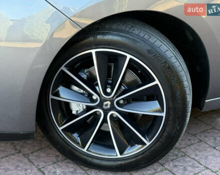 Рено Гранд Сценик 2013 в Стрые на Automoto.ua Серый Рено Гранд Сценик, объемом двигателя 1.6 л и пробегом 229 тыс. км за 9750 $, фото 13 на Automoto.ua