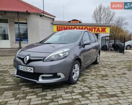 Сірий Рено Гранд Сценік, об'ємом двигуна 1.46 л та пробігом 217 тис. км за 8500 $, фото 1 на Automoto.ua