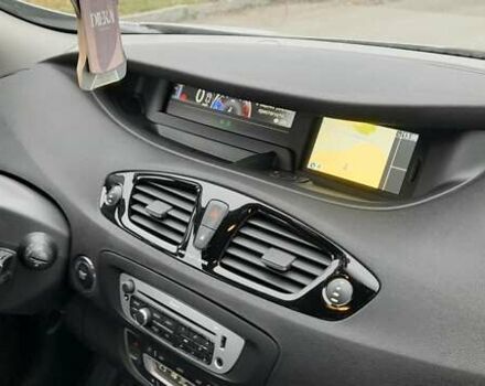 Серый Рено Гранд Сценик, объемом двигателя 1.46 л и пробегом 223 тыс. км за 11199 $, фото 21 на Automoto.ua