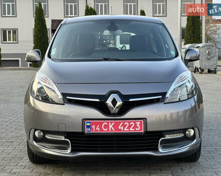 Сірий Рено Гранд Сценік, об'ємом двигуна 1.5 л та пробігом 210 тис. км за 10000 $, фото 22 на Automoto.ua