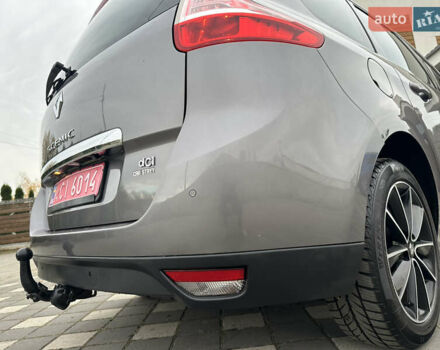 Серый Рено Гранд Сценик, объемом двигателя 1.6 л и пробегом 229 тыс. км за 10650 $, фото 29 на Automoto.ua