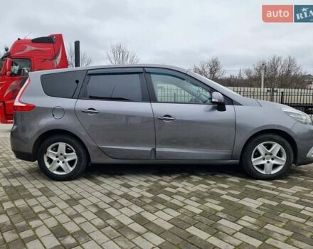 Сірий Рено Гранд Сценік, об'ємом двигуна 1.46 л та пробігом 217 тис. км за 8500 $, фото 5 на Automoto.ua