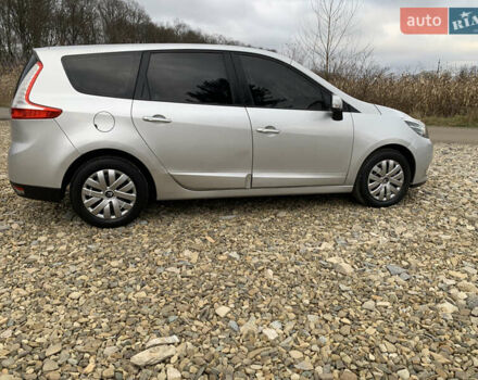 Сірий Рено Гранд Сценік, об'ємом двигуна 1.5 л та пробігом 304 тис. км за 8950 $, фото 6 на Automoto.ua