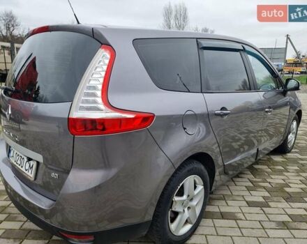 Сірий Рено Гранд Сценік, об'ємом двигуна 1.46 л та пробігом 217 тис. км за 8500 $, фото 36 на Automoto.ua