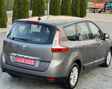 Сірий Рено Гранд Сценік, об'ємом двигуна 1.5 л та пробігом 210 тис. км за 10000 $, фото 32 на Automoto.ua