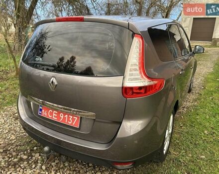 Сірий Рено Гранд Сценік, об'ємом двигуна 1.2 л та пробігом 237 тис. км за 7599 $, фото 10 на Automoto.ua