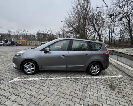 Сірий Рено Гранд Сценік, об'ємом двигуна 1.6 л та пробігом 251 тис. км за 9300 $, фото 11 на Automoto.ua