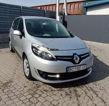 Серый Рено Гранд Сценик, объемом двигателя 1.46 л и пробегом 212 тыс. км за 8650 $, фото 11 на Automoto.ua