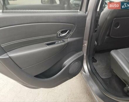 Серый Рено Гранд Сценик, объемом двигателя 1.5 л и пробегом 219 тыс. км за 9900 $, фото 13 на Automoto.ua