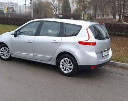 Серый Рено Гранд Сценик, объемом двигателя 1.46 л и пробегом 223 тыс. км за 11199 $, фото 8 на Automoto.ua