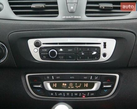 Серый Рено Гранд Сценик, объемом двигателя 1.6 л и пробегом 294 тыс. км за 7900 $, фото 22 на Automoto.ua