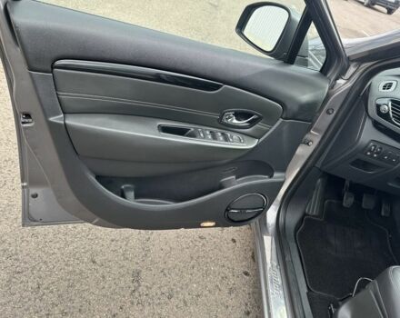 Сірий Рено Гранд Сценік, об'ємом двигуна 1.6 л та пробігом 222 тис. км за 8900 $, фото 6 на Automoto.ua