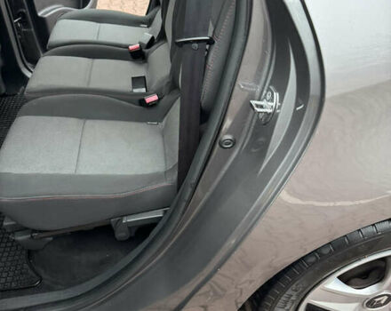 Сірий Рено Гранд Сценік, об'ємом двигуна 1.6 л та пробігом 251 тис. км за 9300 $, фото 31 на Automoto.ua