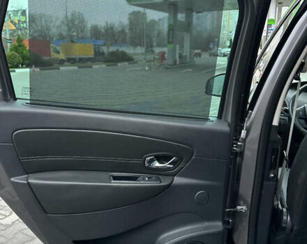 Сірий Рено Гранд Сценік, об'ємом двигуна 1.5 л та пробігом 225 тис. км за 10899 $, фото 49 на Automoto.ua