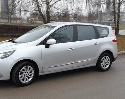 Серый Рено Гранд Сценик, объемом двигателя 1.46 л и пробегом 223 тыс. км за 11199 $, фото 40 на Automoto.ua