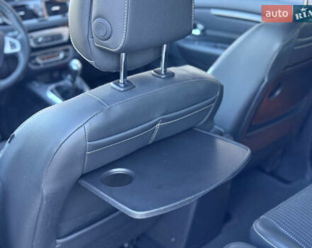 Рено Гранд Сценик 2013 в Стрые на Automoto.ua Серый Рено Гранд Сценик, объемом двигателя 1.6 л и пробегом 229 тыс. км за 9750 $, фото 49 на Automoto.ua