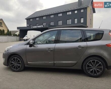 Серый Рено Гранд Сценик, объемом двигателя 1.5 л и пробегом 219 тыс. км за 10400 $, фото 15 на Automoto.ua