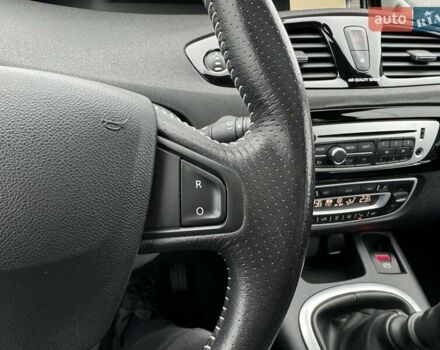 Сірий Рено Гранд Сценік, об'ємом двигуна 1.5 л та пробігом 168 тис. км за 10950 $, фото 32 на Automoto.ua