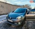 Серый Рено Гранд Сценик, объемом двигателя 1.6 л и пробегом 150 тыс. км за 10000 $, фото 2 на Automoto.ua