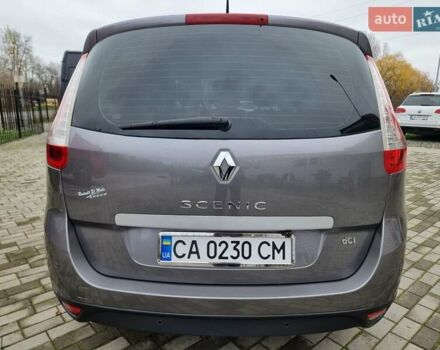 Сірий Рено Гранд Сценік, об'ємом двигуна 1.46 л та пробігом 217 тис. км за 8500 $, фото 34 на Automoto.ua