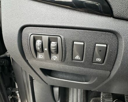 Сірий Рено Гранд Сценік, об'ємом двигуна 1.6 л та пробігом 222 тис. км за 8900 $, фото 17 на Automoto.ua