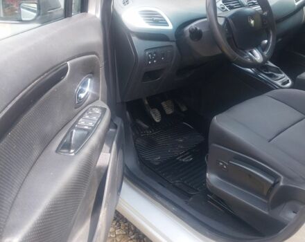 Сірий Рено Гранд Сценік, об'ємом двигуна 1.5 л та пробігом 278 тис. км за 7000 $, фото 5 на Automoto.ua